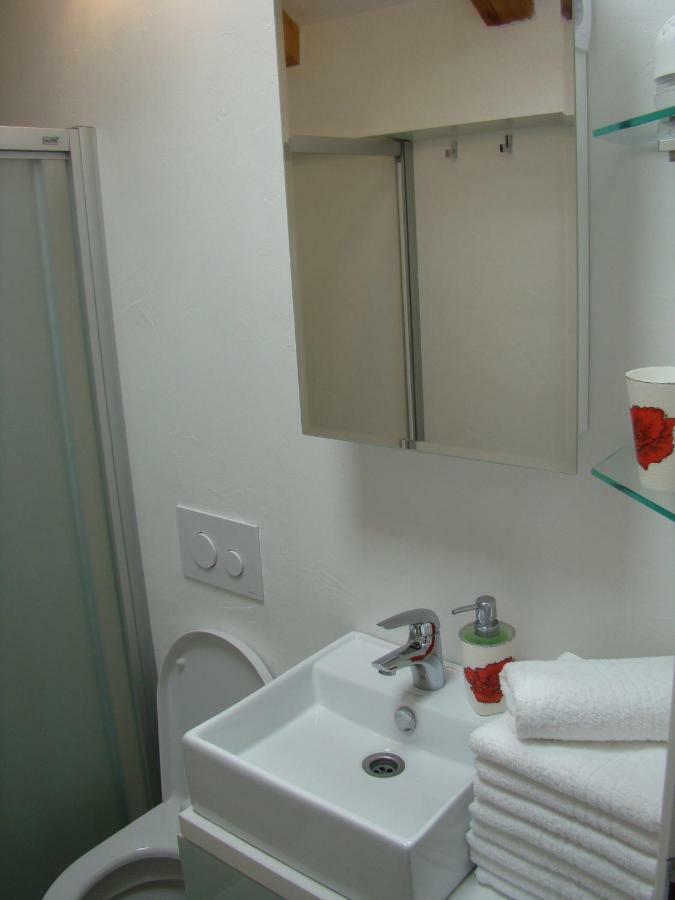 Kike Apartment Kaštela Eksteriør billede