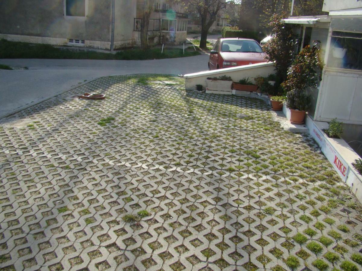 Kike Apartment Kaštela Eksteriør billede